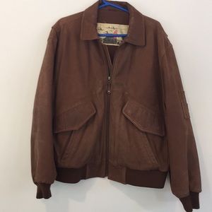 Men’s Vintage Leather Bomber Jacket